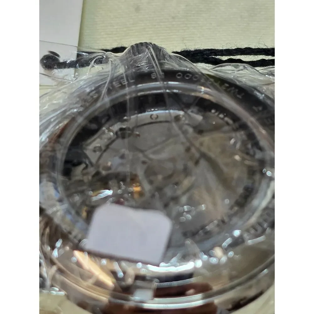 Timex Waterbury Metropolitan Automatic (Ref. TW2Y23000)